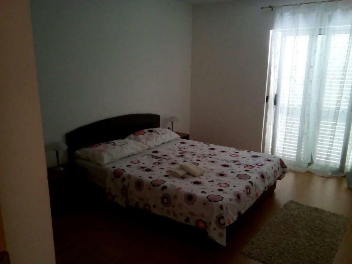 Apartments Duvan ซาวาลาติซา ภายนอก รูปภาพ